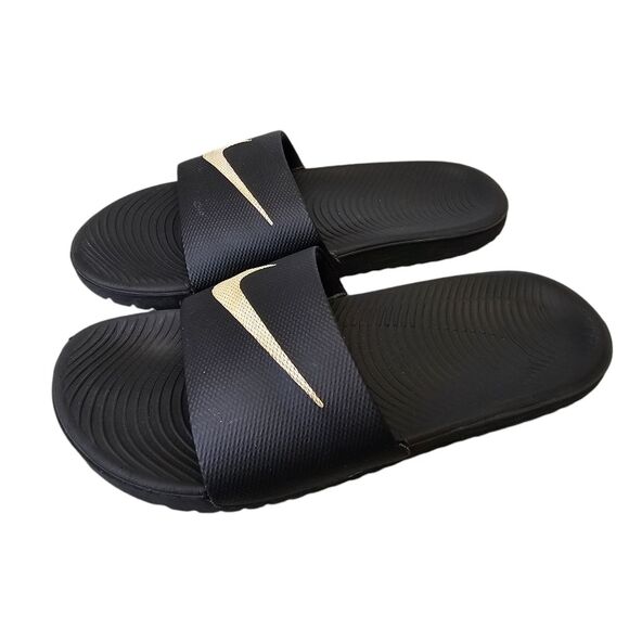 Nike Youth Boys 4Y Black Kawa Slide Sandals - Picture 1 of 14